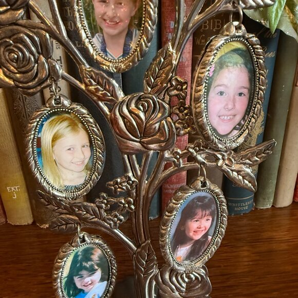 Vintage Silver Photo Tree with Roses - Picture 7 of 17
